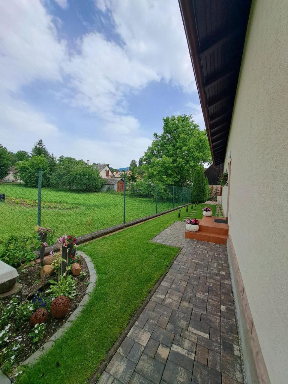 Vila Harmonia Turčianske Teplice エクステリア 写真